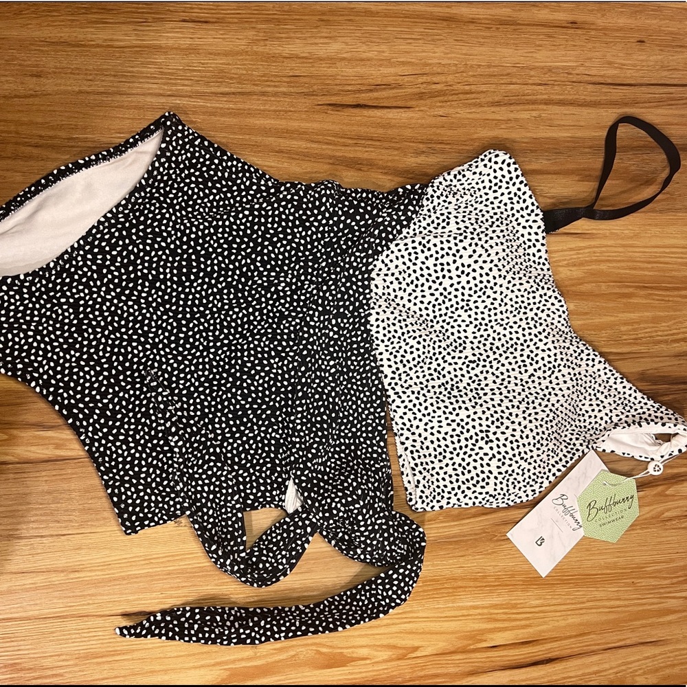 Buffbunny xsmall NWT venetian one piece - black and white bossy print
